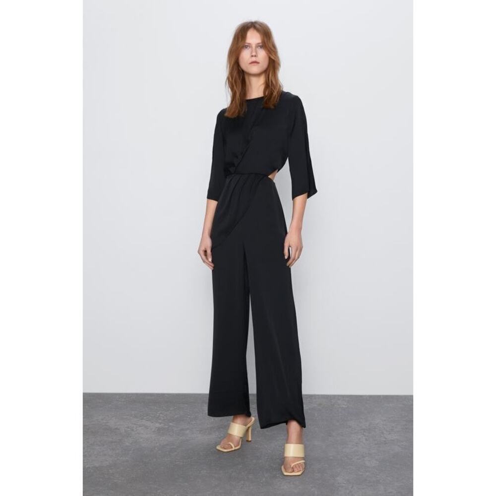 NWT Zara Cut Out Jumpsuit in Black Size Large
